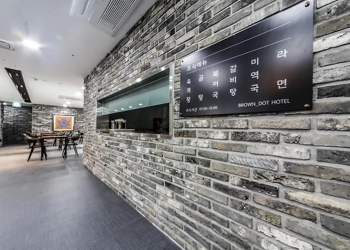 Seomyeon Brown-dot Gold Hotel 3*