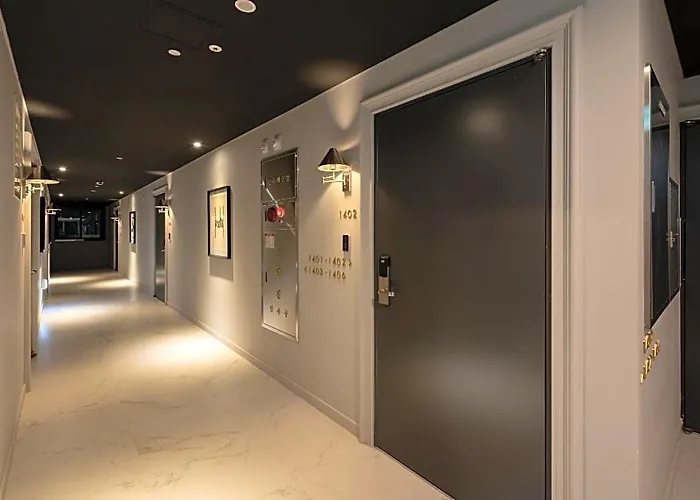Hotel Seomyeon Brown-dot Gold 3*