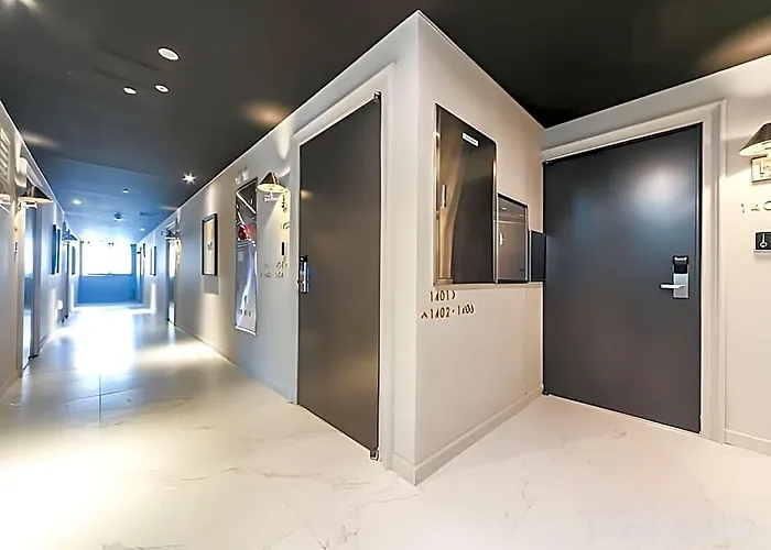 Seomyeon Brown-dot Gold Hotel Busan