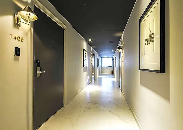 Seomyeon Brown-dot Gold Hotel 3*