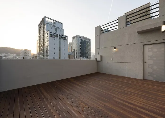 Seomyeon Brown-dot Gold Hotel Busan