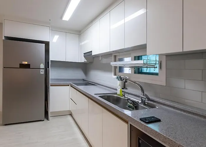 Hotel Seomyeon Brown-dot Gold 3*
